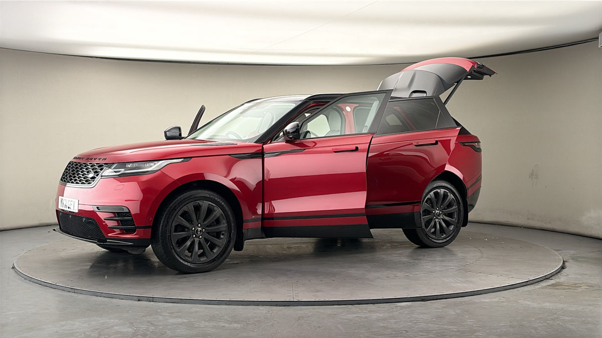 More views of Land Rover Range Rover Velar