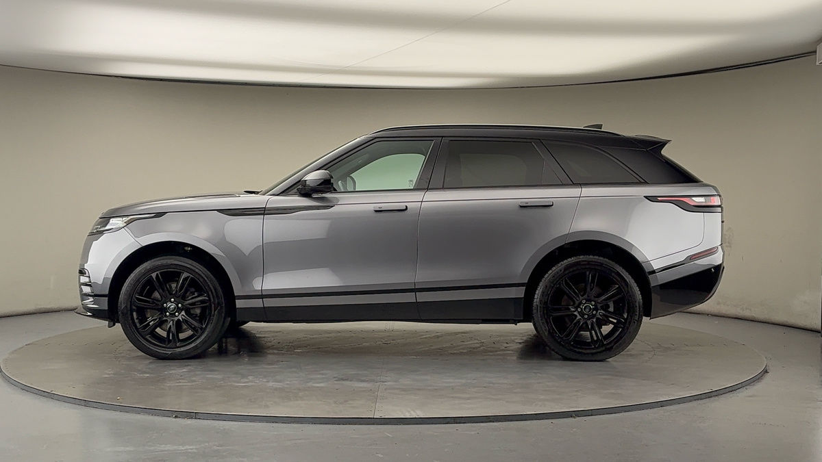 Land Rover Range Rover Velar Image 15