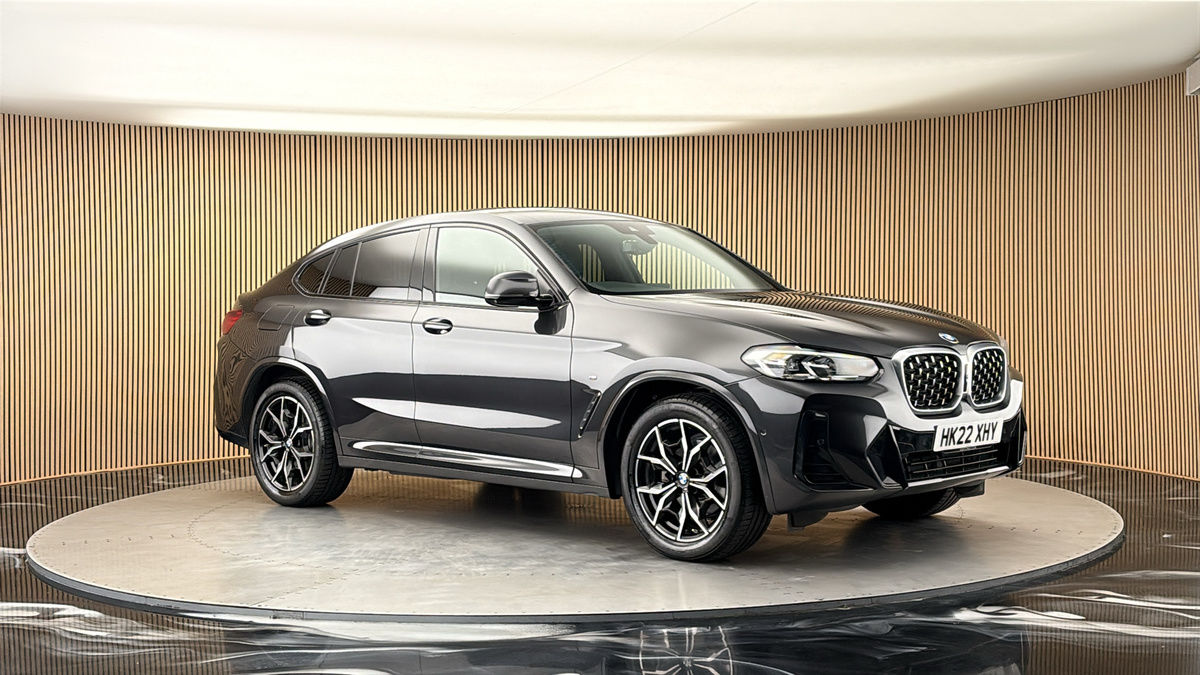 More views of BMW X4