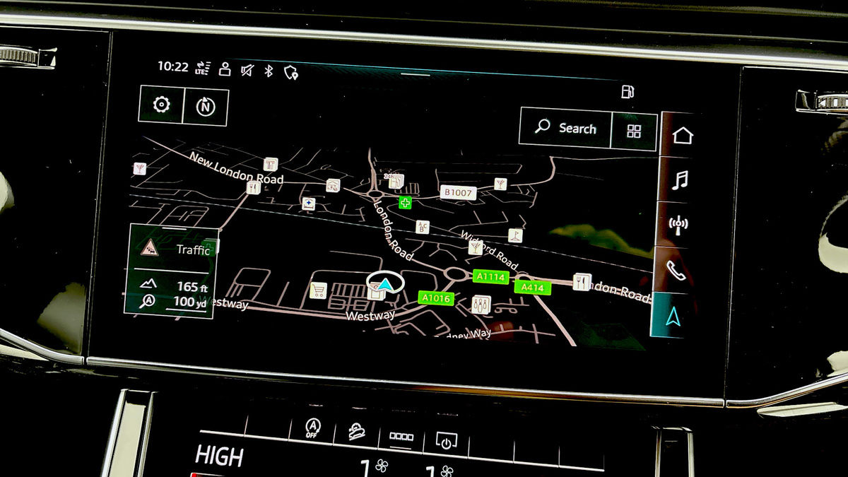 Audi Q7 Image 17