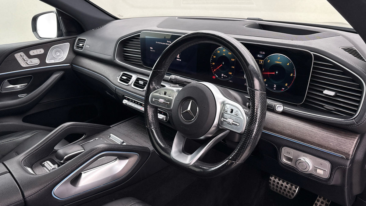 Mercedes-Benz GLE Image 5