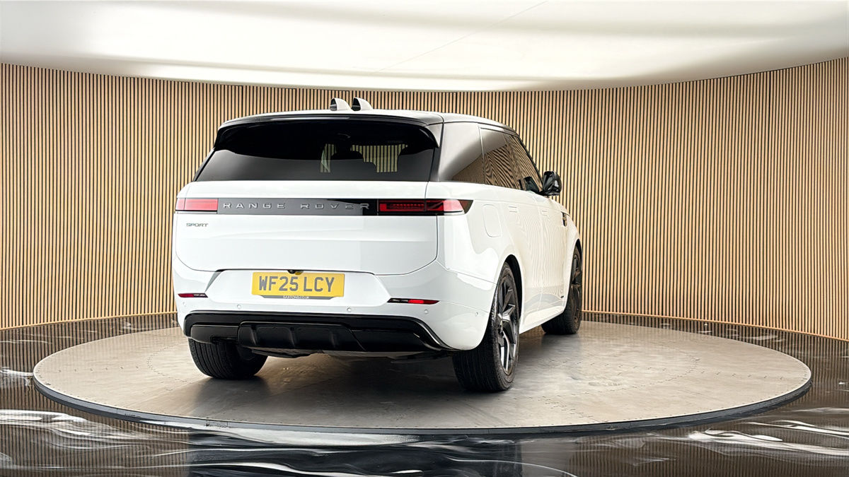 More views of Land Rover Range Rover Sport