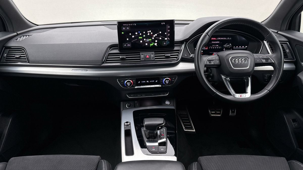 Audi Q5 Image 12