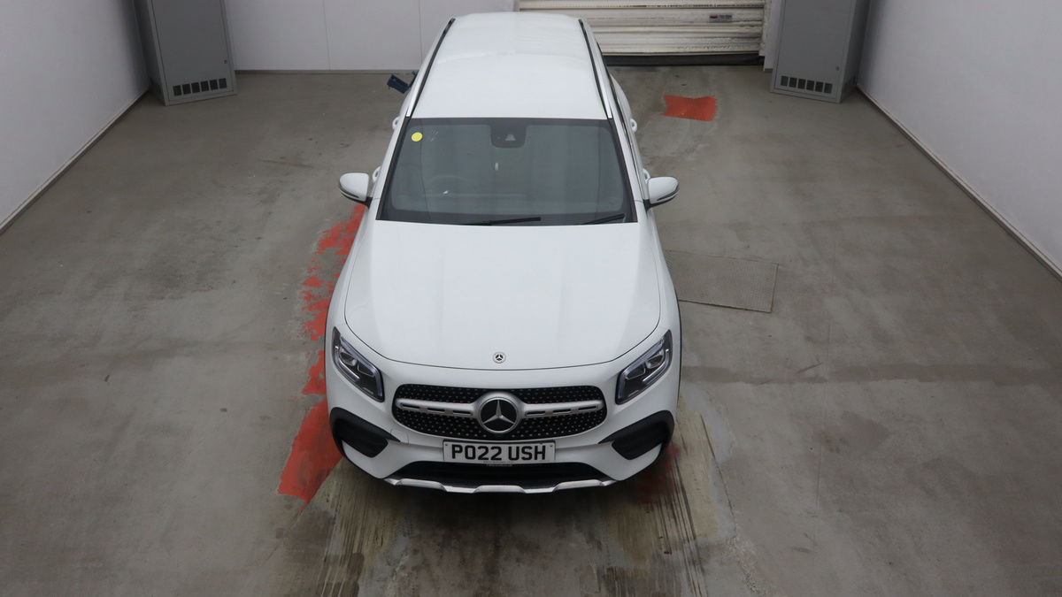 Mercedes-Benz GLB Image 7