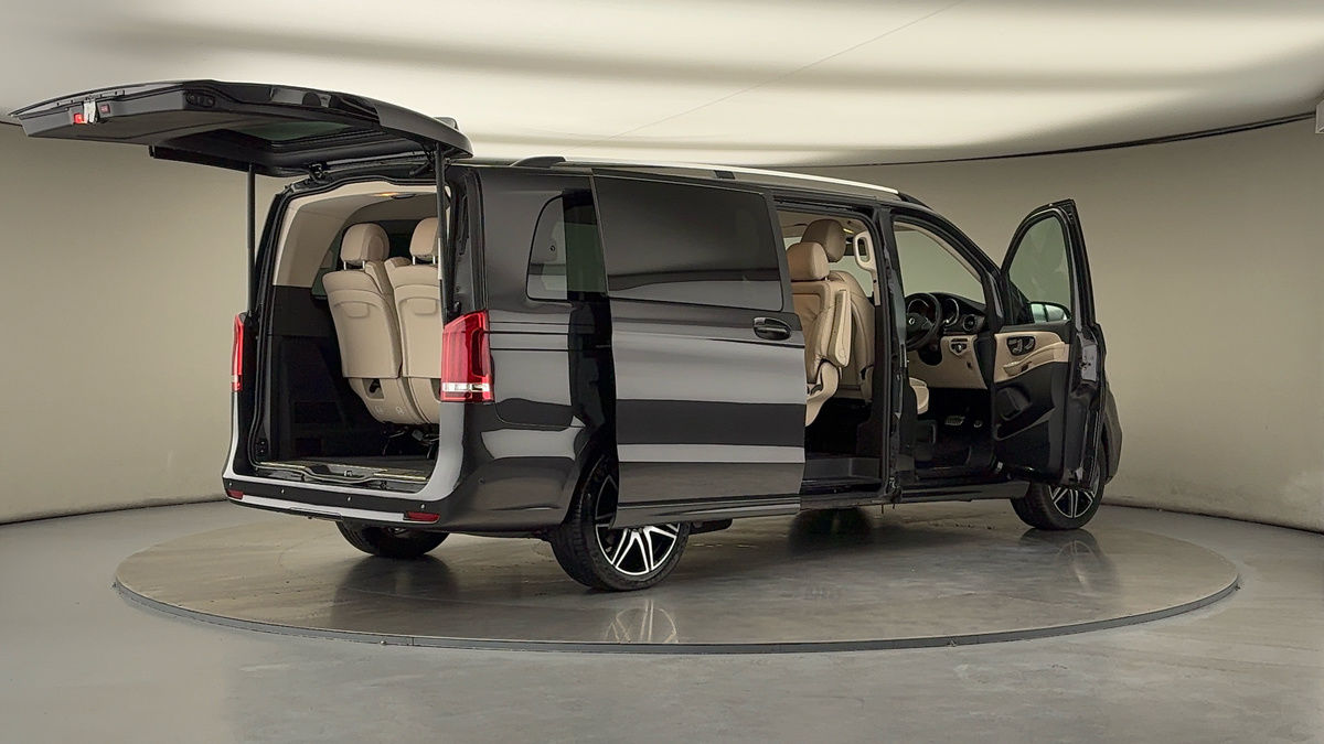 More views of Mercedes-Benz V Class