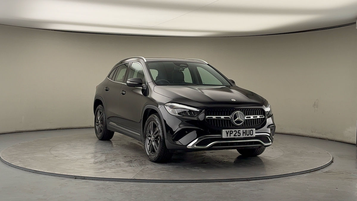 More views of Mercedes-Benz GLA