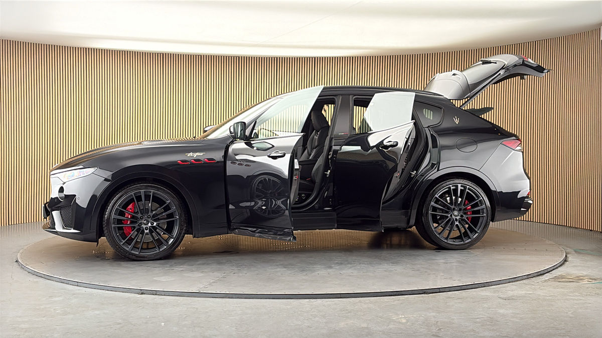 More views of Maserati Levante