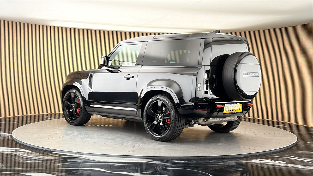 More views of Land Rover Defender 90