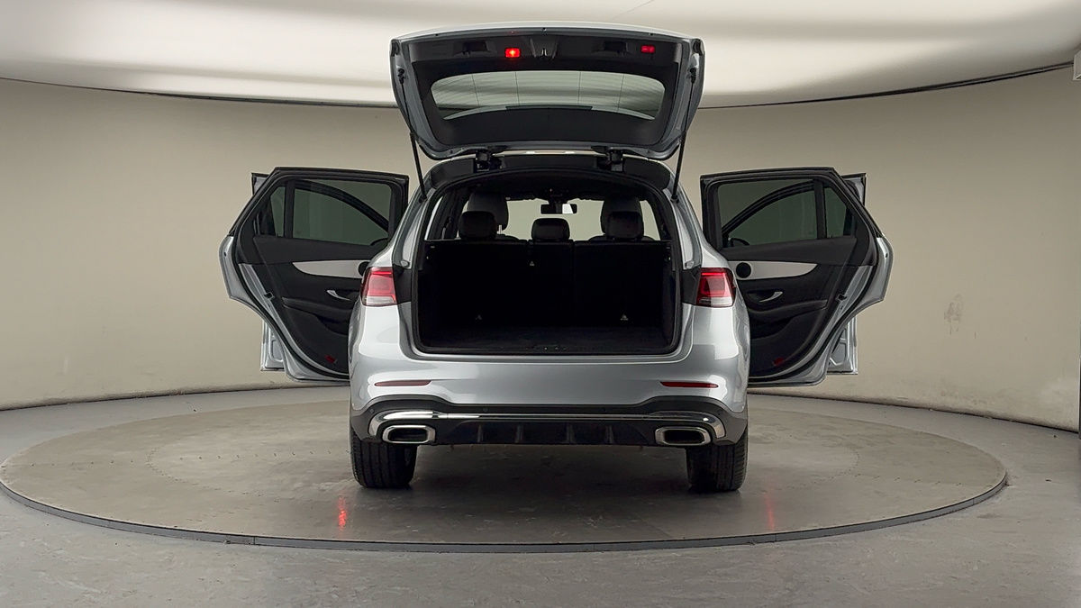 More views of Mercedes-Benz GLC