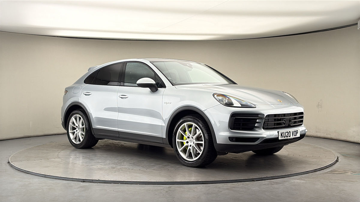 More views of Porsche Cayenne