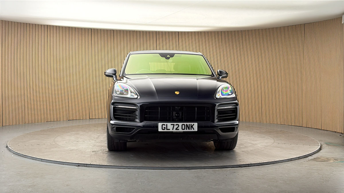More views of Porsche Cayenne