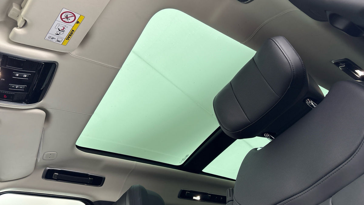 Land Rover Range Rover Image 6