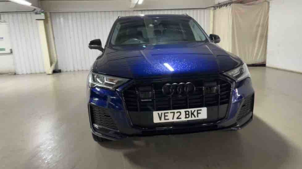 More views of Audi Q7
