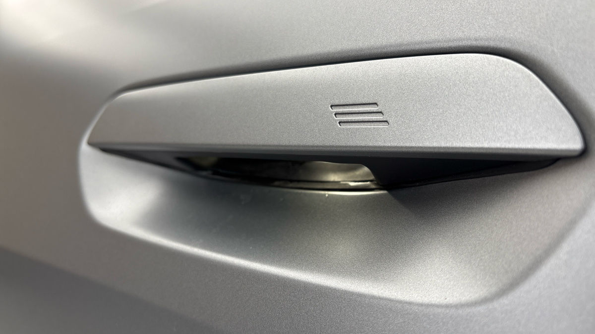 BMW i4 Image 36