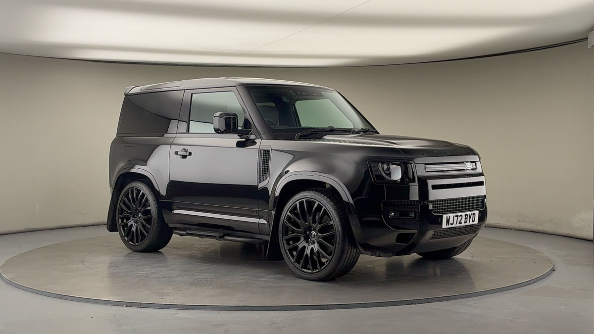 More views of Land Rover Defender 90