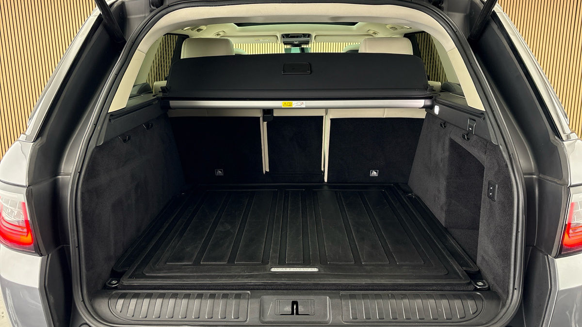 Land Rover Range Rover Sport Image 11