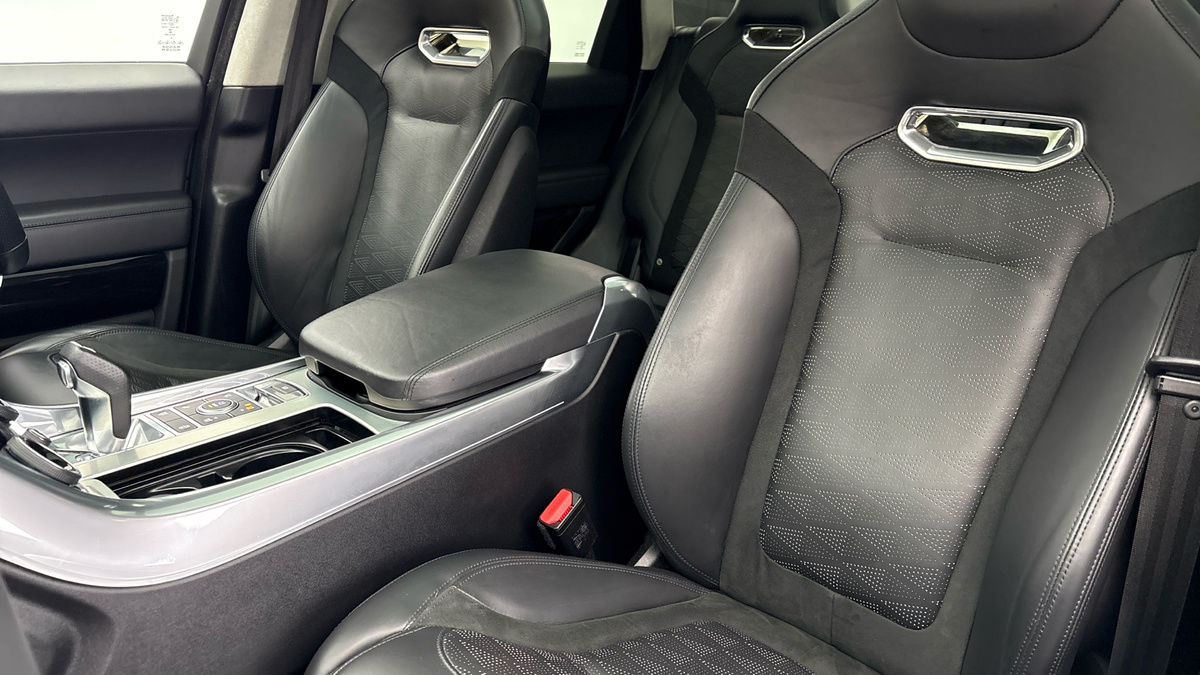 Land Rover Range Rover Sport Image 7
