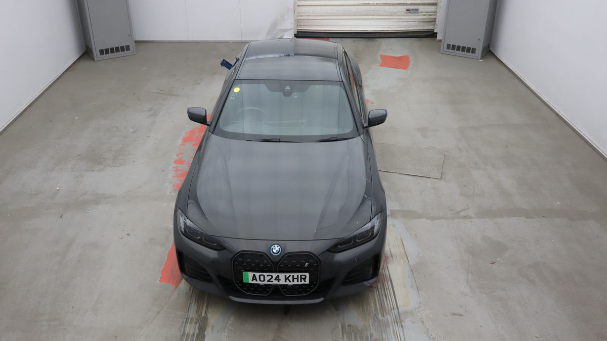 BMW i4 Image 7