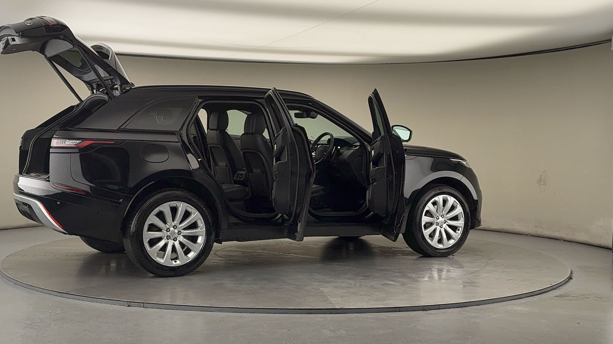 More views of Land Rover Range Rover Velar