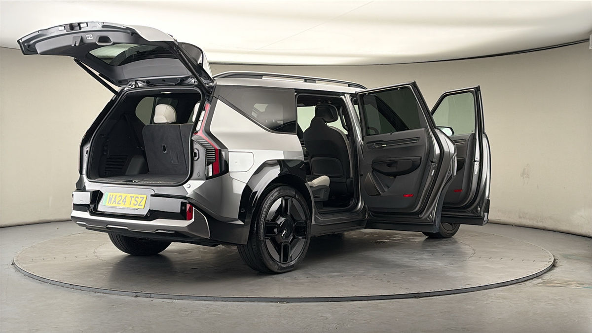 More views of Kia EV9