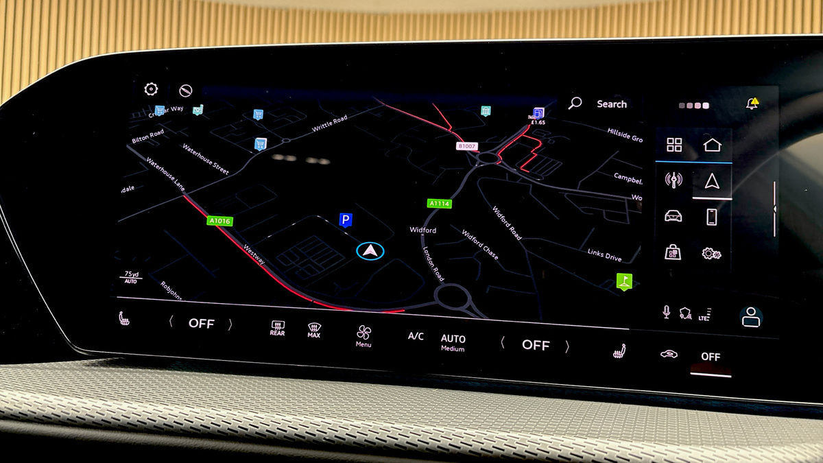 Audi Q5 Image 17