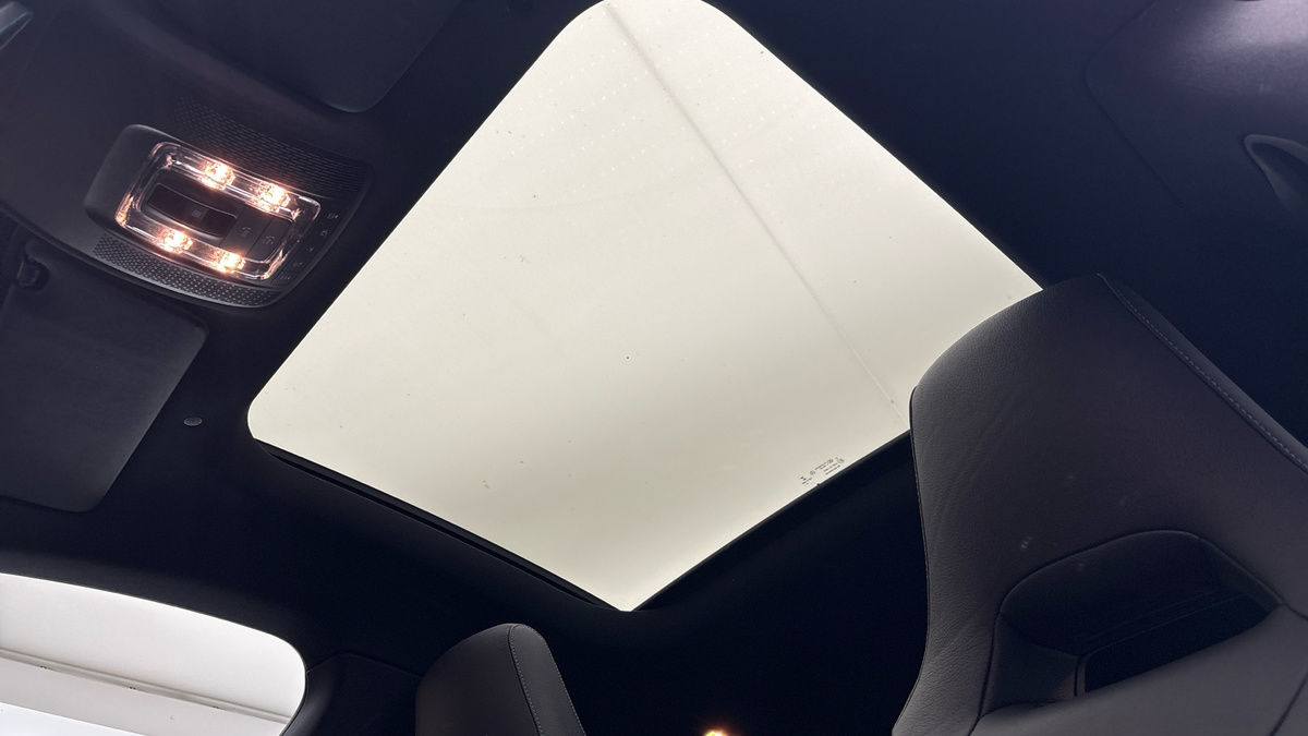 Mercedes-Benz CLA Image 6