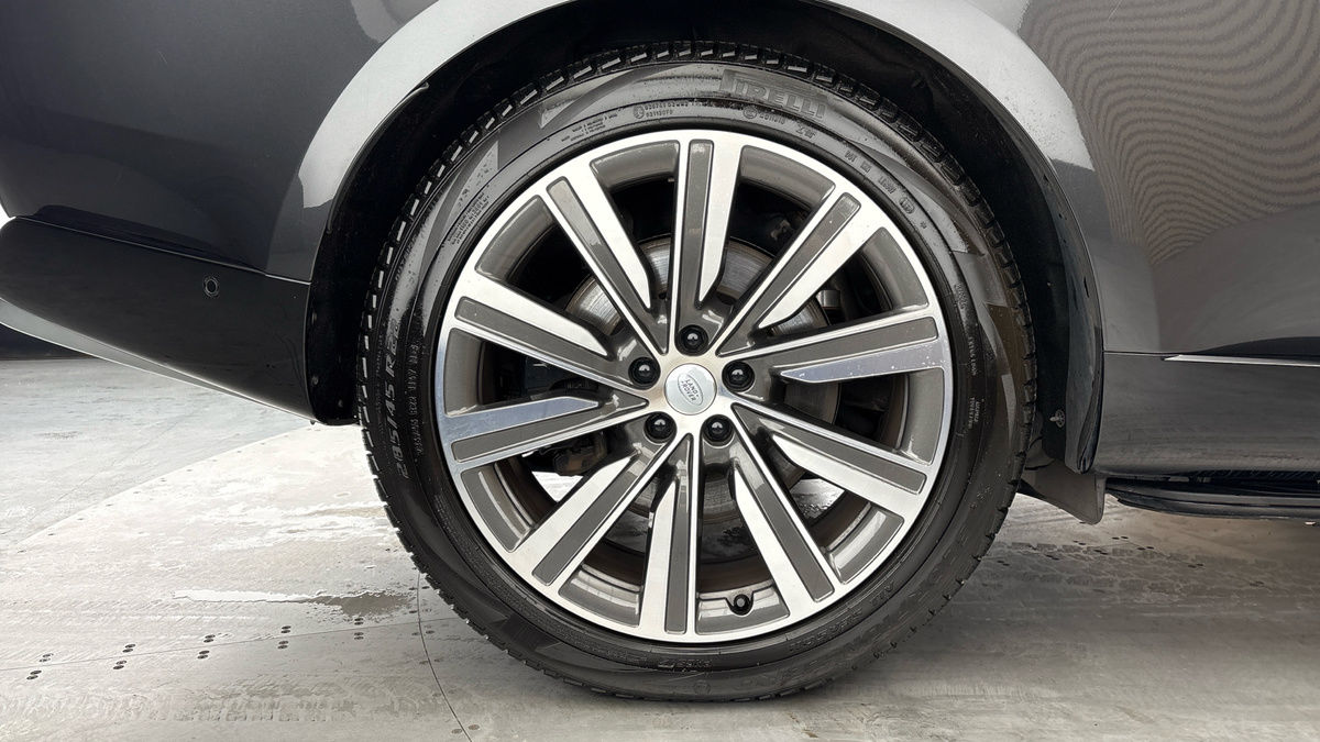 Land Rover Range Rover Image 10