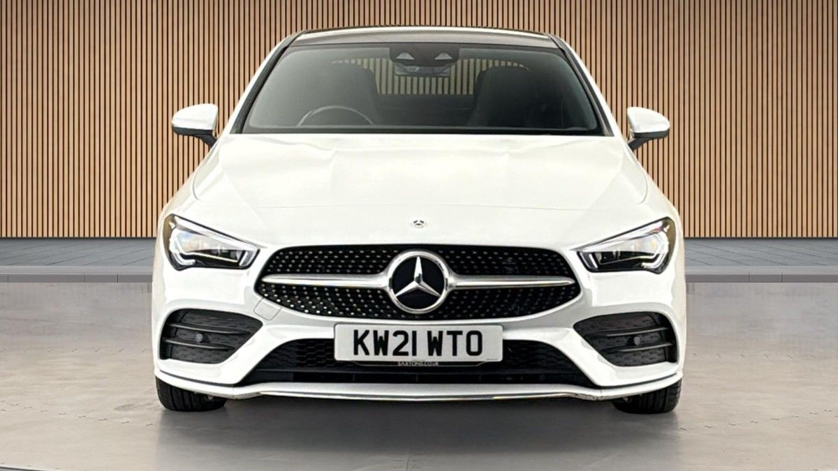 Mercedes-Benz CLA Image 3