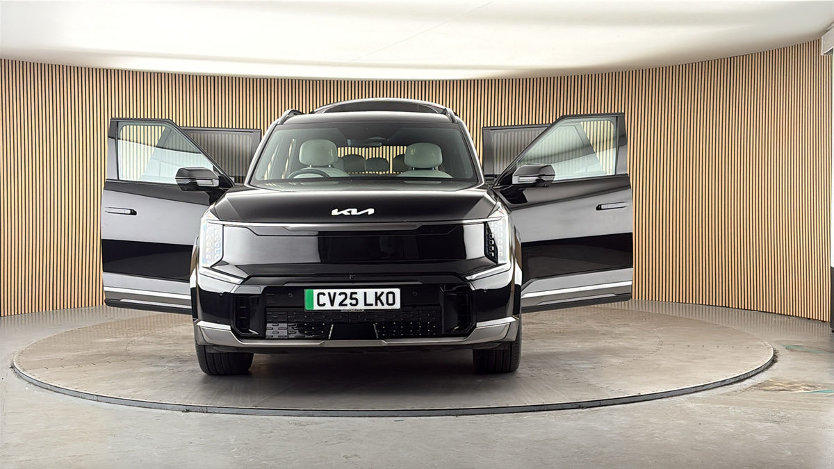 More views of Kia EV9