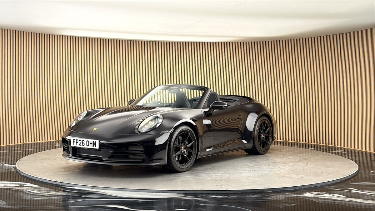 More views of Porsche 911