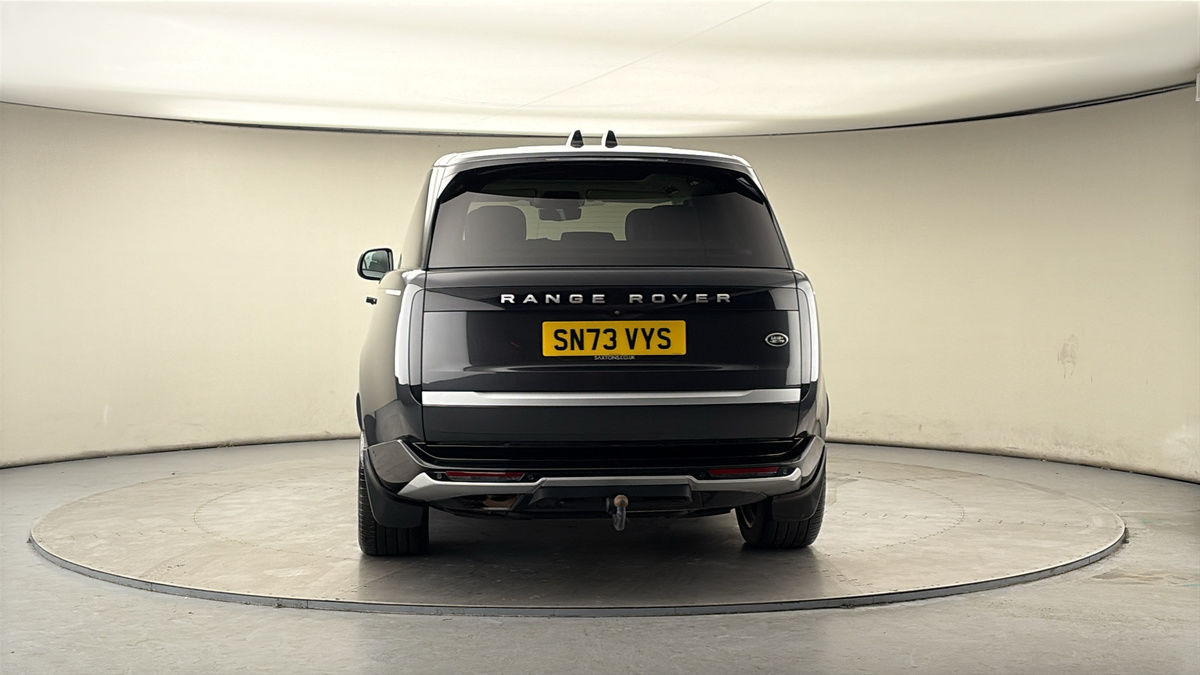 More views of Land Rover Range Rover