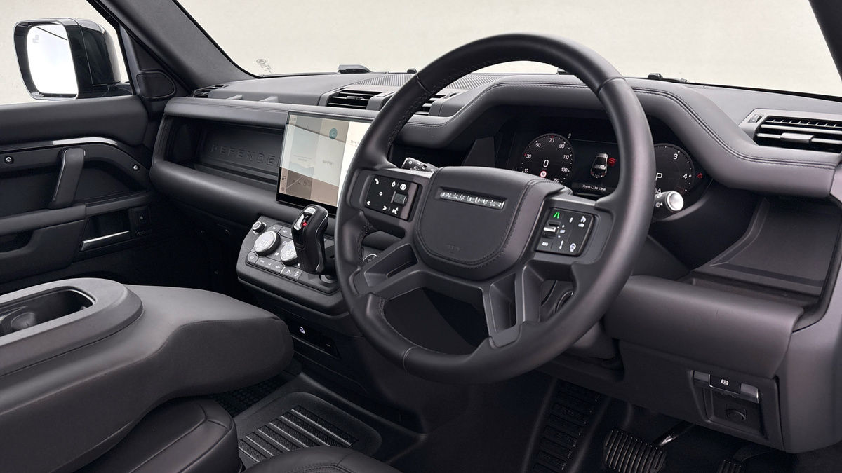 Land Rover Defender 90 Urban Image 5