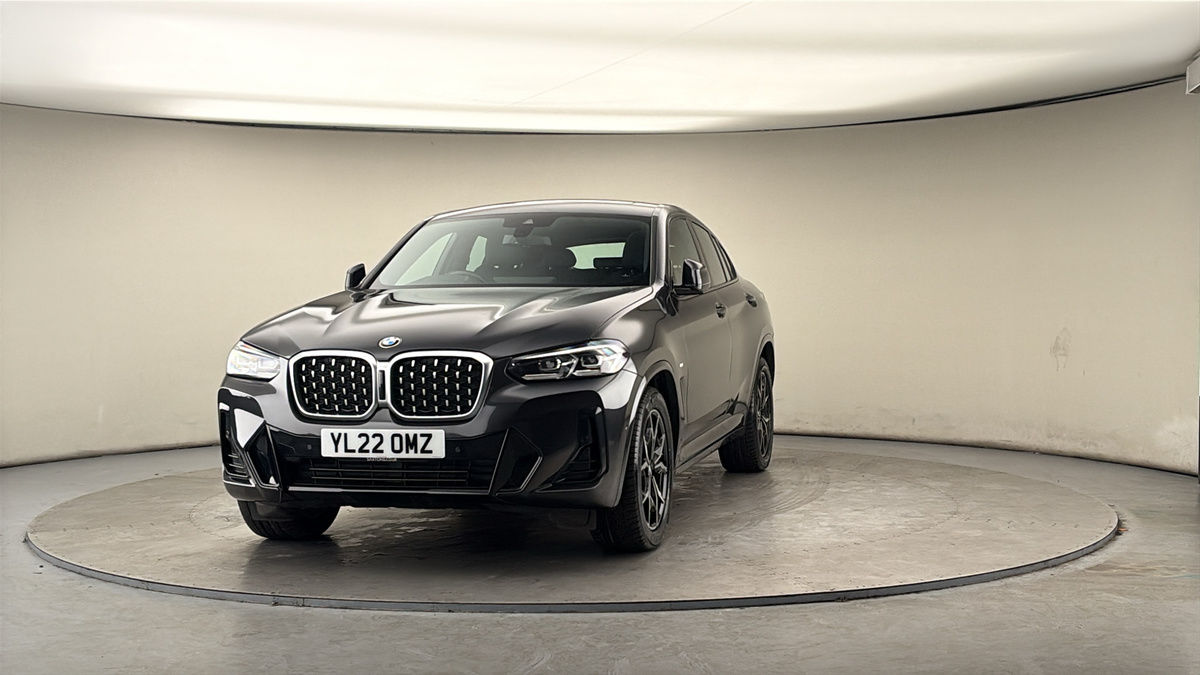 More views of BMW X4