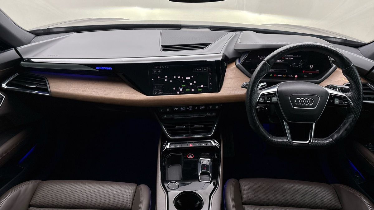 Audi e-tron GT Image 12