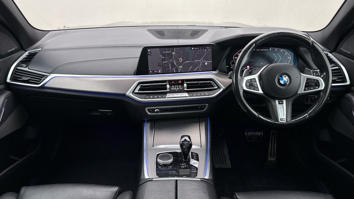 BMW X5 Image 12