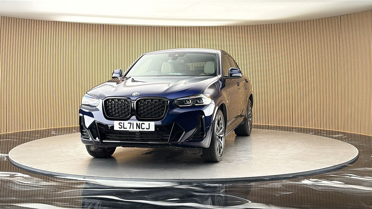 More views of BMW X4