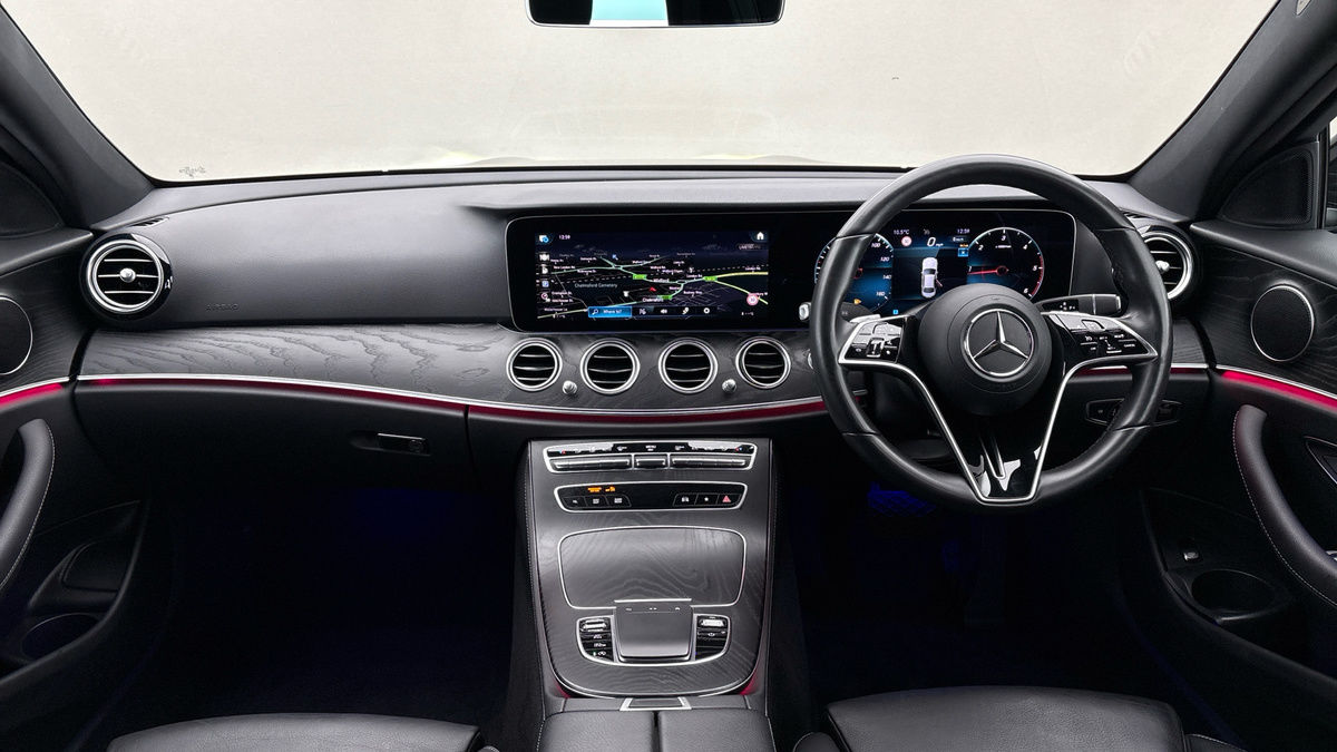 Mercedes-Benz E Class Image 12