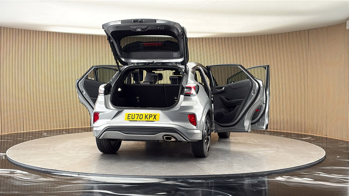 More views of Ford Puma