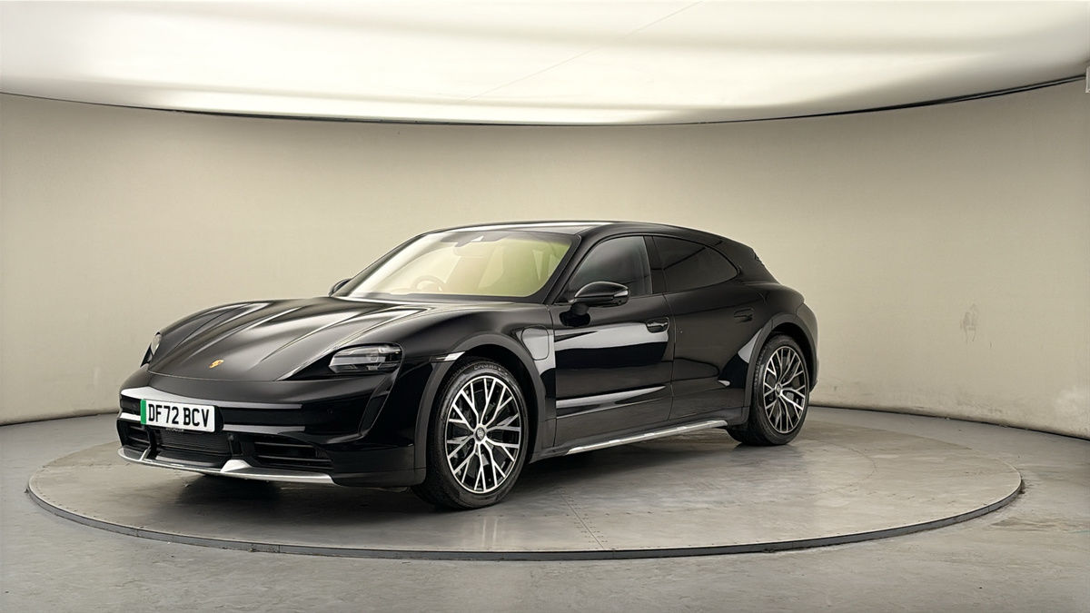 Porsche Taycan Image 20