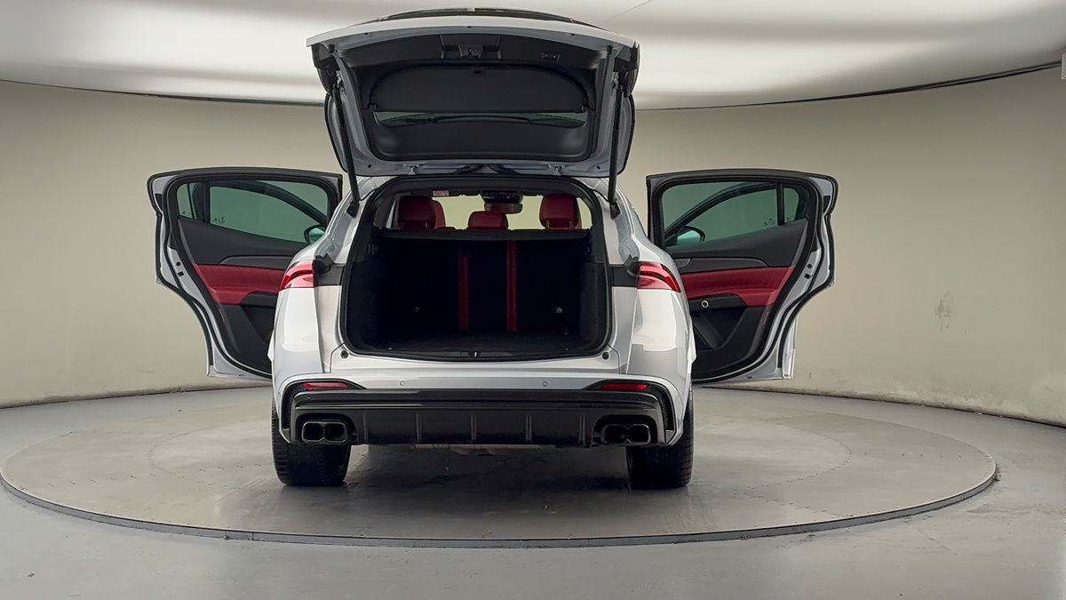 More views of Maserati Grecale