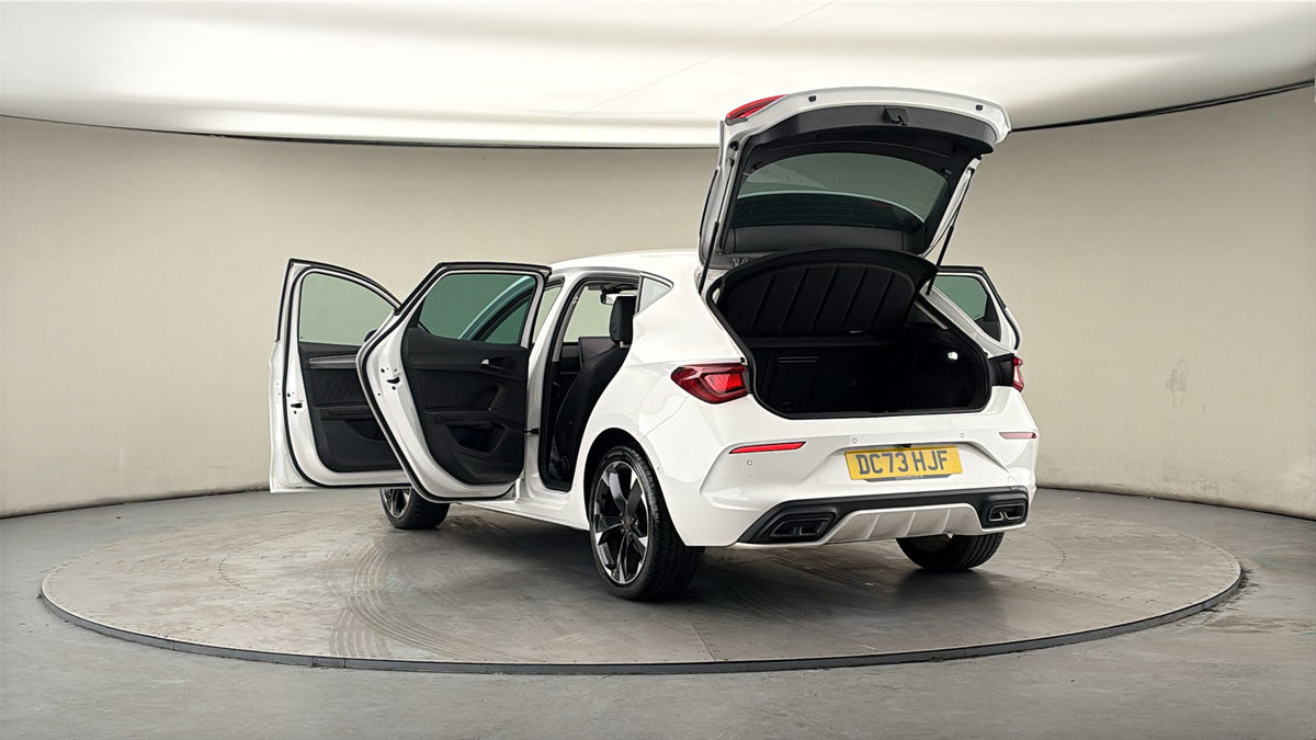 More views of CUPRA Leon