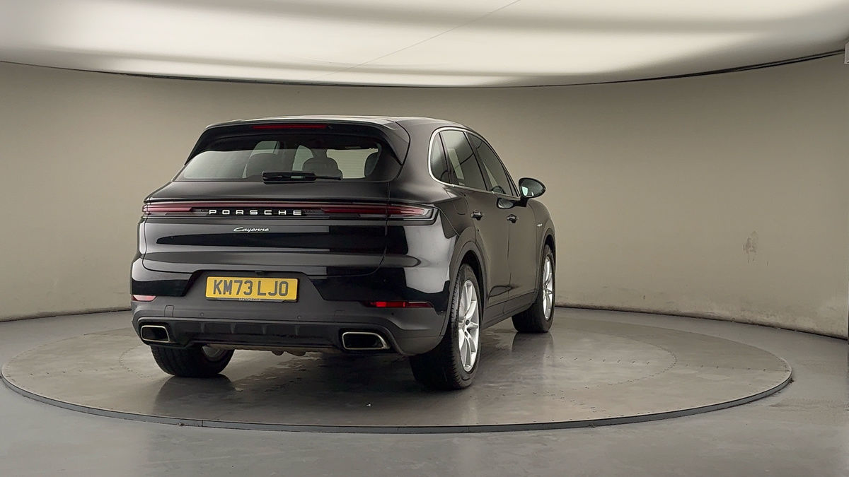 More views of Porsche Cayenne