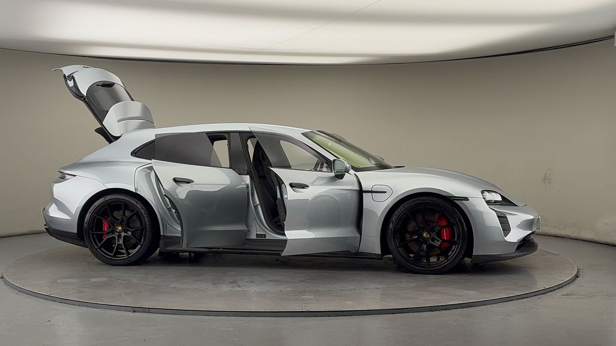 More views of Porsche Taycan