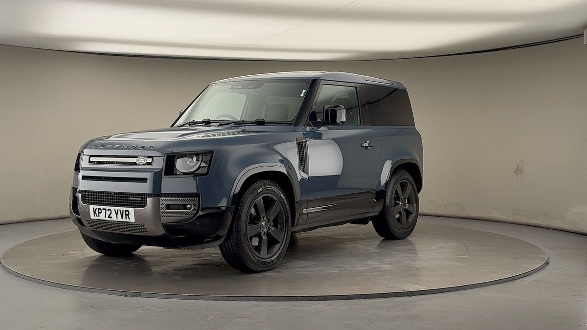 More views of Land Rover Defender 90