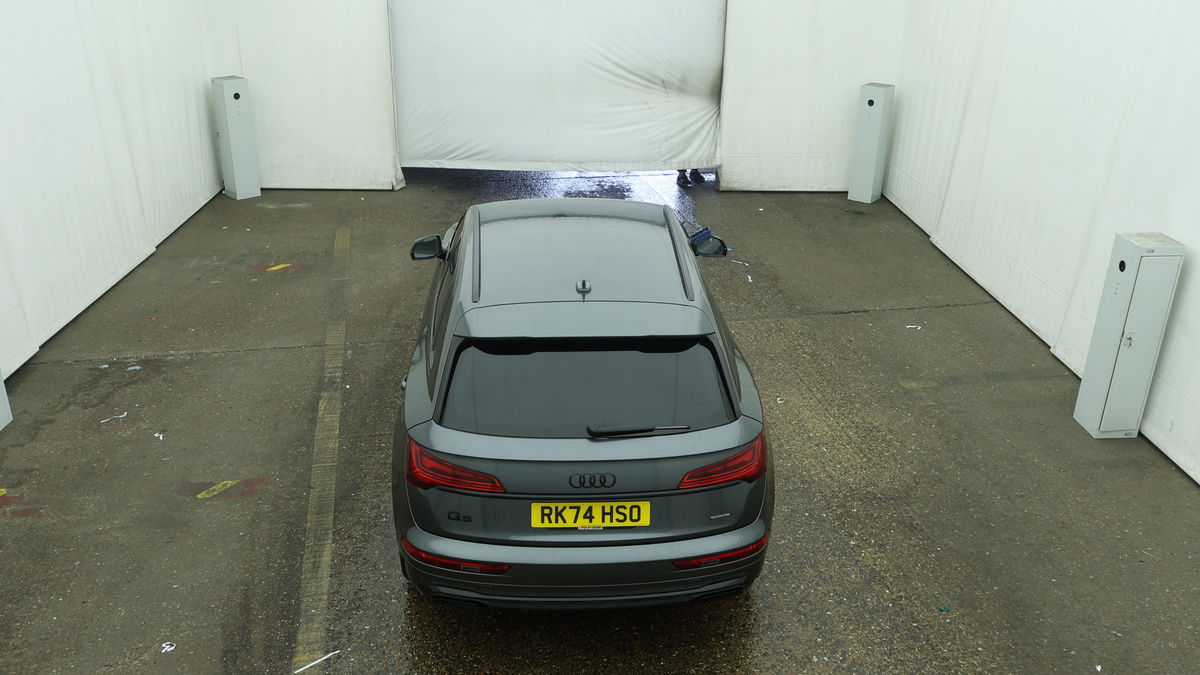 Audi Q5 Image 8