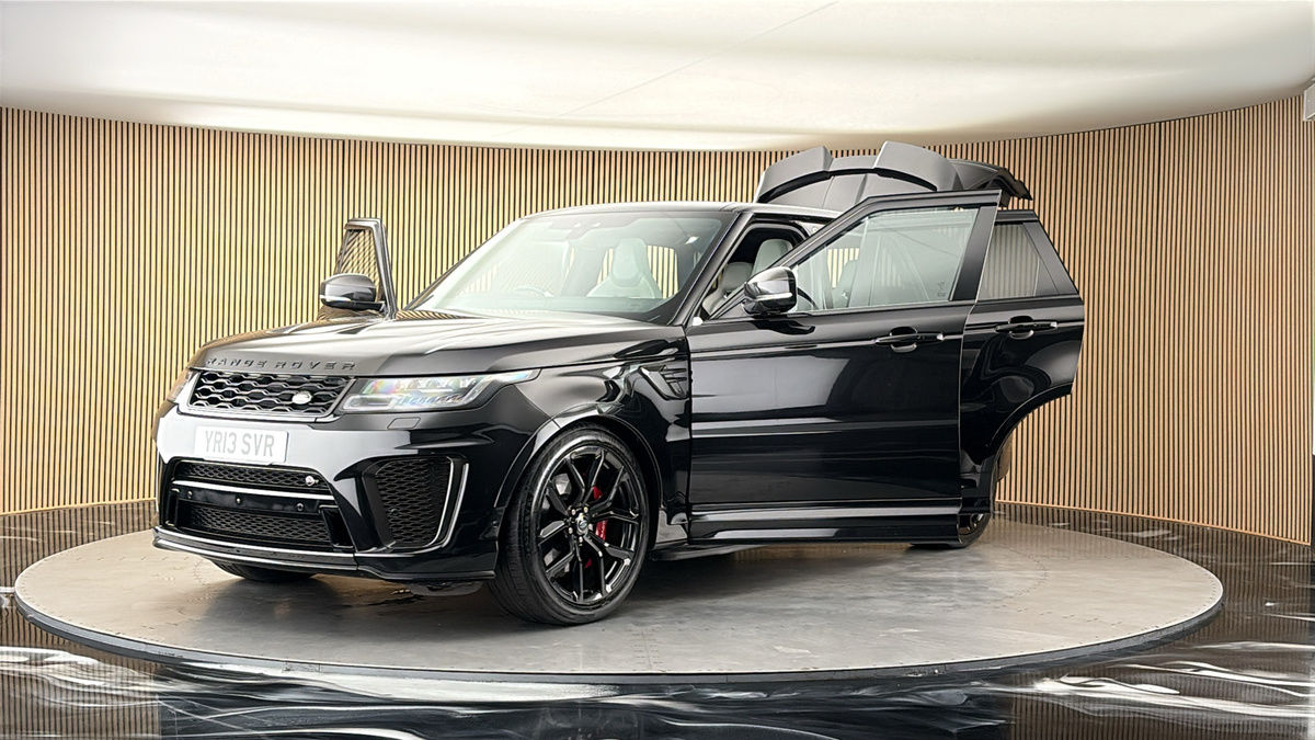 More views of Land Rover Range Rover Sport