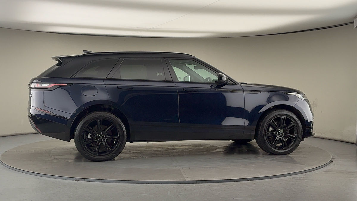 More views of Land Rover Range Rover Velar