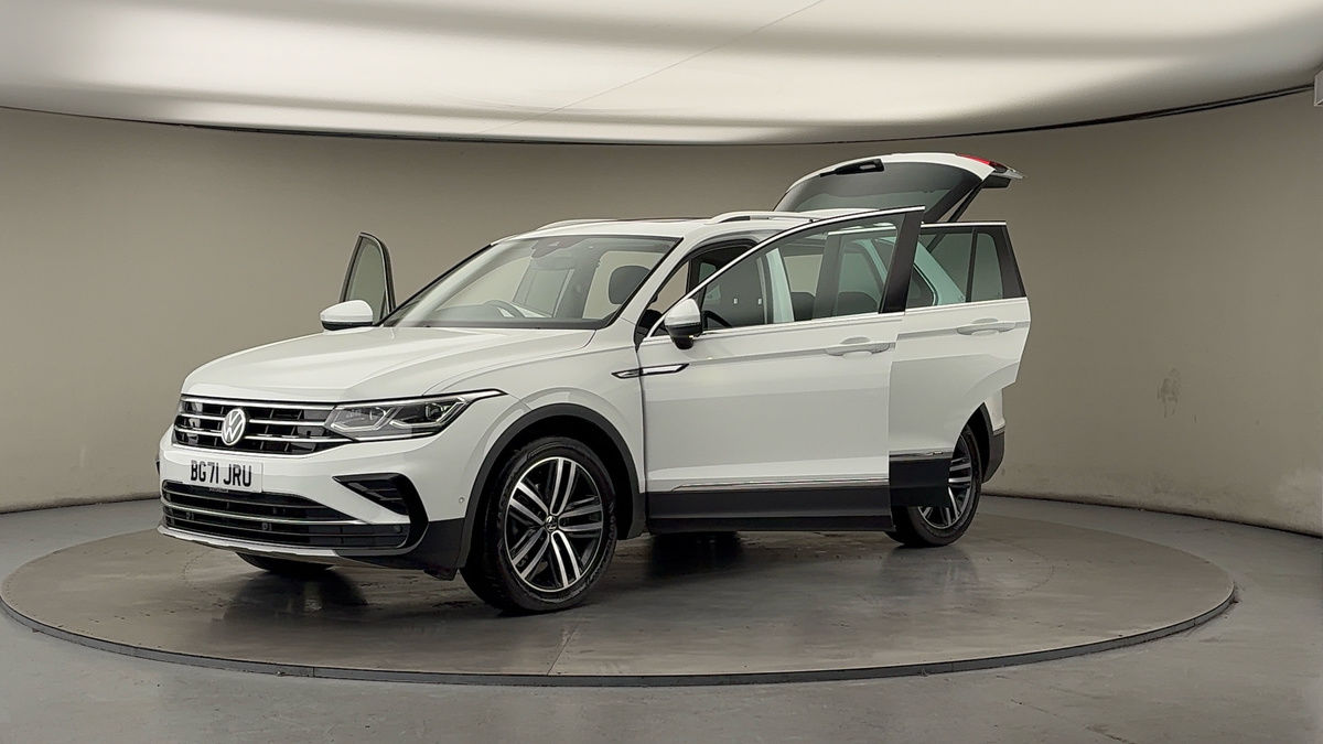 Volkswagen Tiguan Image 22
