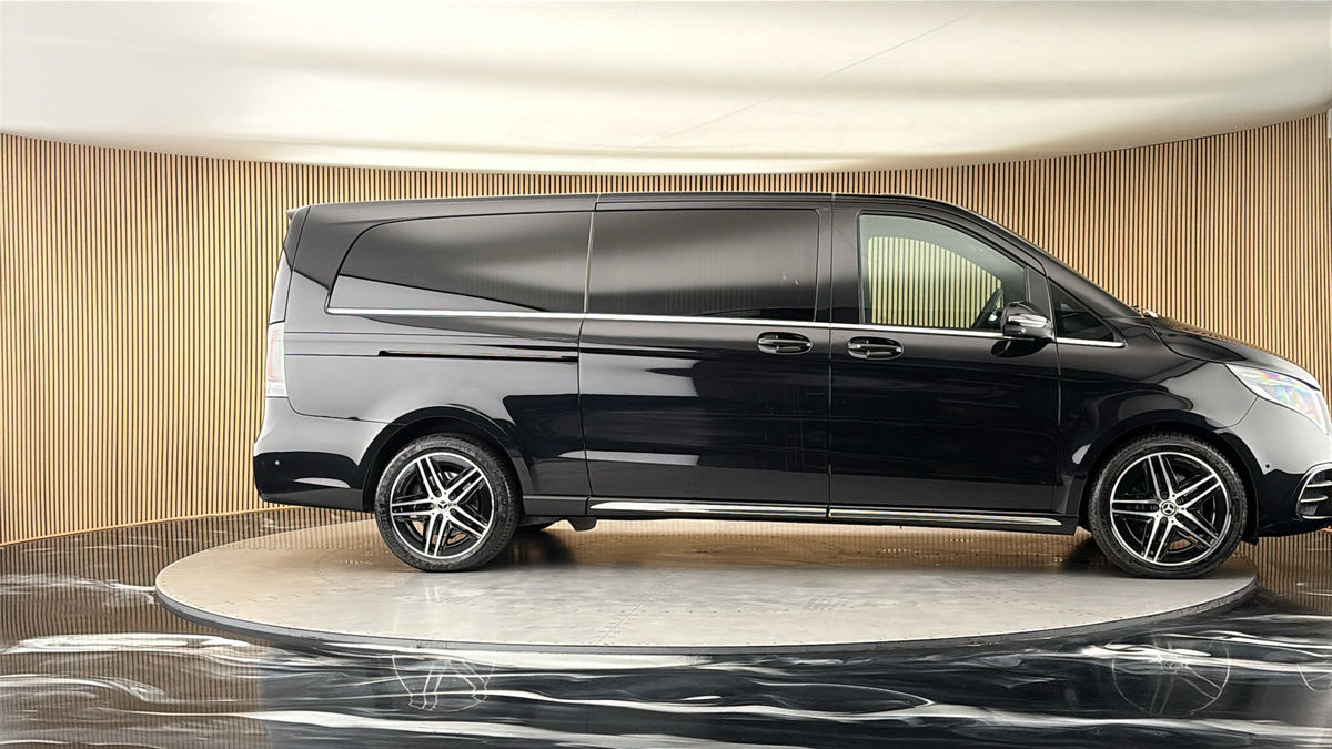 More views of Mercedes-Benz V Class