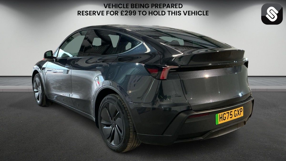 Tesla Model Y Image 3